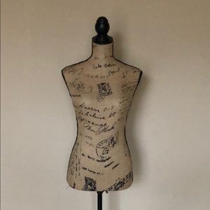 Printed Burlap Mannequin